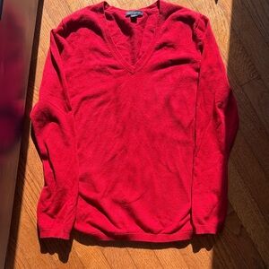 Tommy Hilfiger Womens V-Neck Sweater in Bold Red Size medium fitted